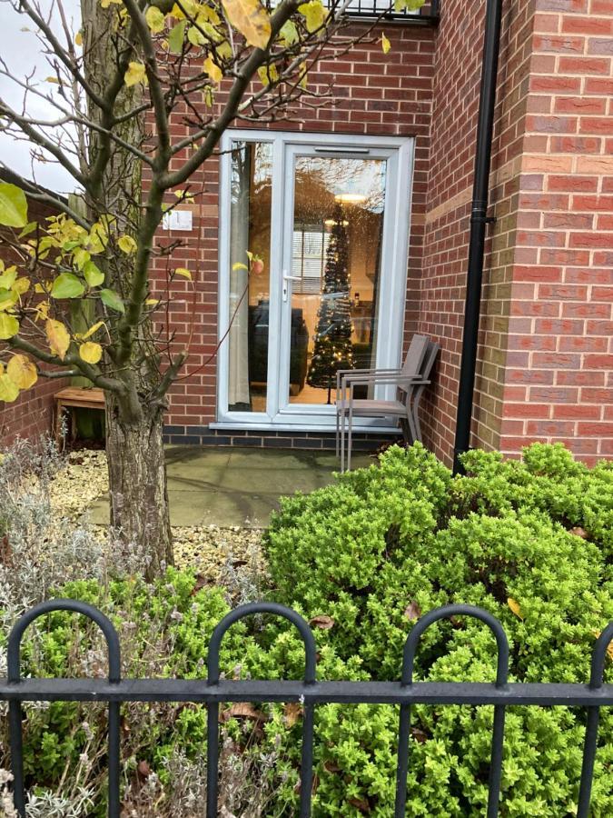 Chapel Court Apartments Cannock Luaran gambar
