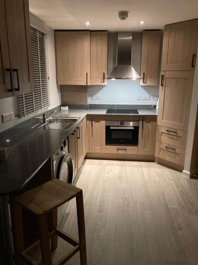 Chapel Court Apartments Cannock Luaran gambar