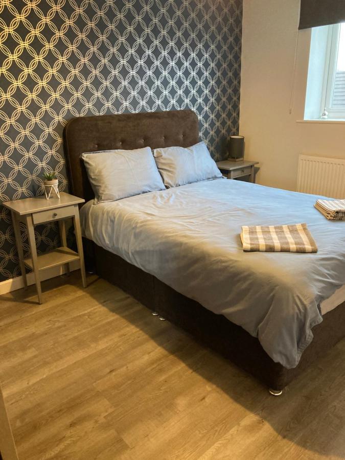 Chapel Court Apartments Cannock Luaran gambar