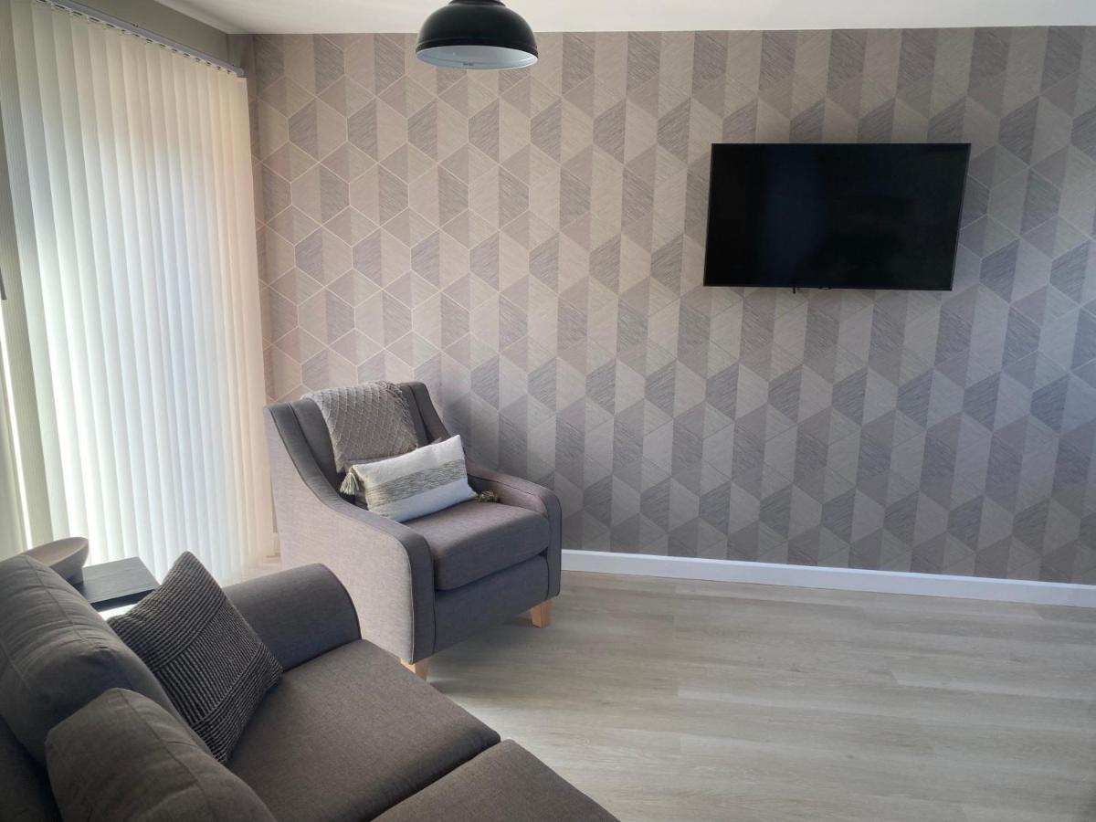 Chapel Court Apartments Cannock Luaran gambar