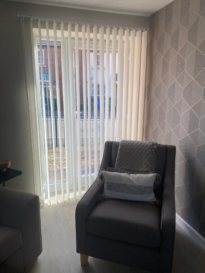 Chapel Court Apartments Cannock Luaran gambar