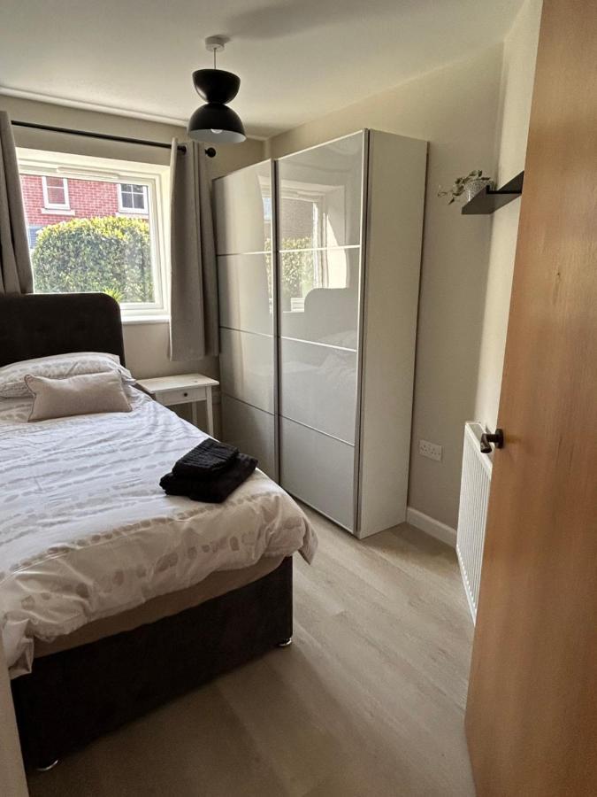 Chapel Court Apartments Cannock Luaran gambar